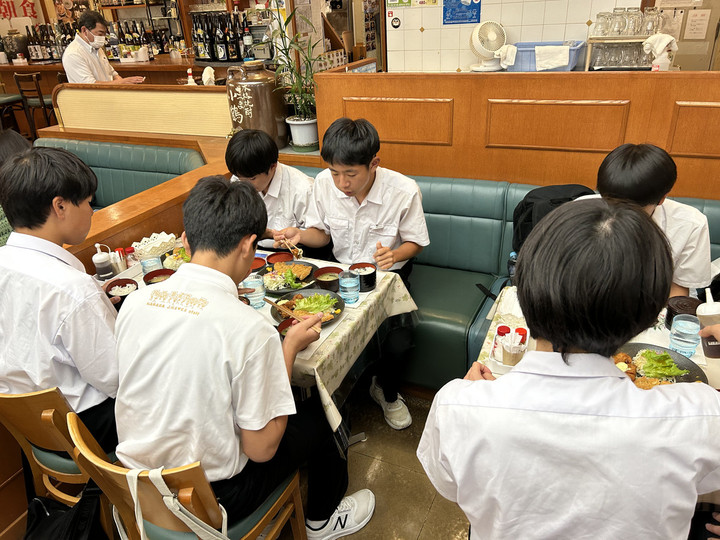 20240516030429d4a82fe8_2