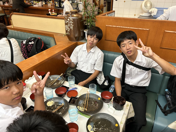 20240516031835f0cc6ce4