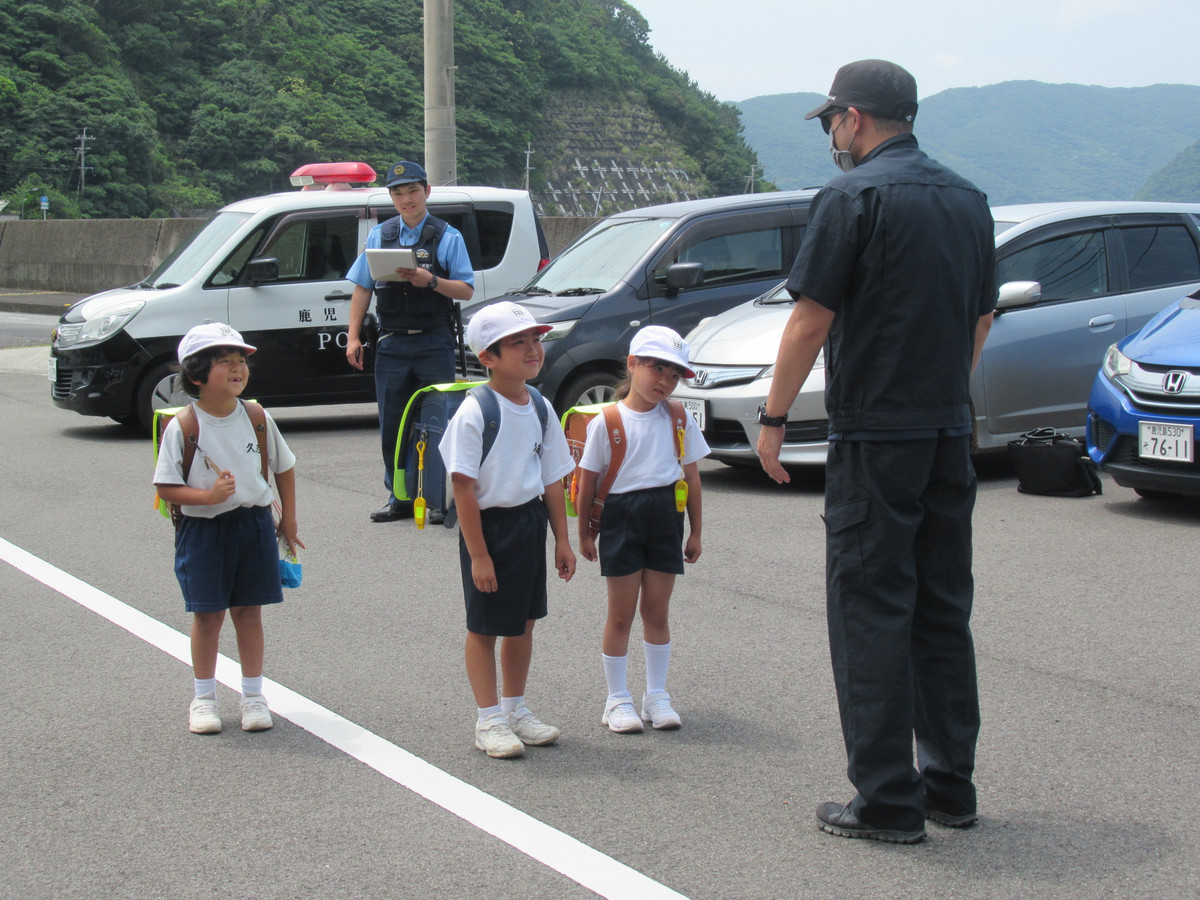 久志小中学校ブログ: 防犯教室