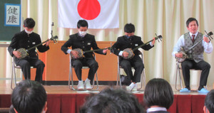 7